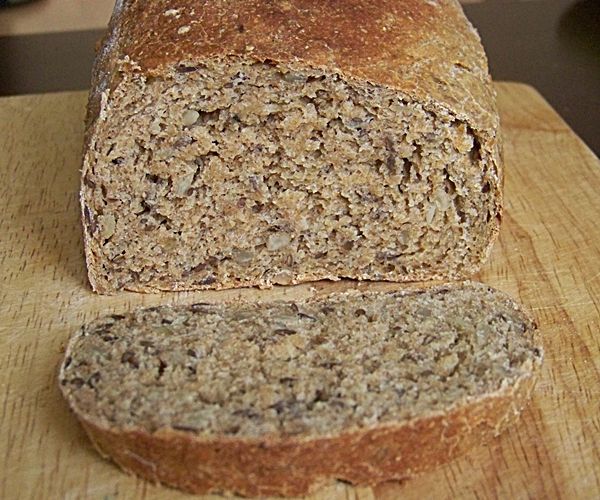 Żytni chleb musztardowy na drożdżach Żytni chleb musztardowy na drożdżach