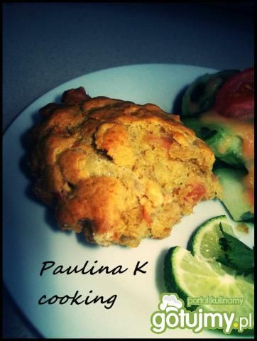 Żytnie babeczki z szynką i serem Żytnie babeczki z szynką i serem