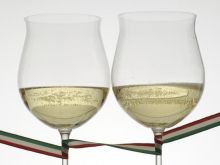 Asti - perliste wino z Piemontu