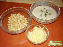Błyskawiczna zupa serowa z grzankami