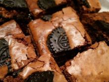 Brownie z Oreo, ciasto mocno czekoladowe 