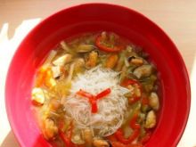 Chińska zupa z małżami 