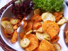 Chipsy z batata, pietruszki i marchewki