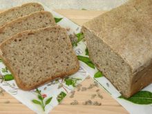 Chleb pszenno-żytni na zakwasie 
