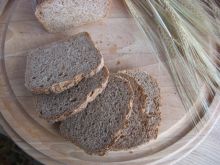 Chleb razowy z otrębami żytnimi