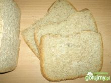 Chleb z mąką pełnoziarnistą