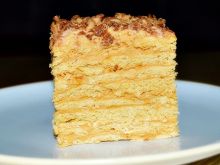 Ciasto Marlenka ( masa śmietanowo-krówkowa) 