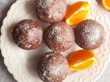Czekoladowe muffinki z pomarańczą
