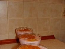 Deser  jogurtowy z musem pomarańczowym