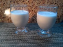 Domowe mleko migdałowe 