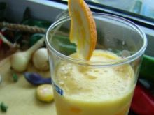 Drink pomarańczowo-gruszkowo-brzoskwinia