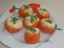 Faszerowane pomidory z mozzarellą 