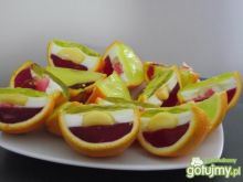 Galaretki w owocowych miseczkach :-)