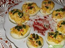 Jaja faszerowane z szynką