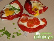 Jajka sadzone w papryce 
