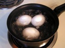 Jajko na miękko - jak je ugotować?