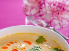Tajska zupa Tom Kha Kai