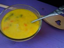 Jarzynowa zupka z curry 