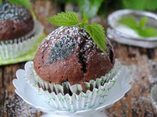Kakaowe muffiny z pokrzywą