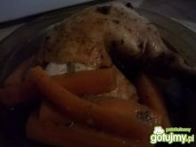 Kurczak pieczony z marchewką