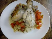 Kurczak w sosie śmietanowym z warzywami