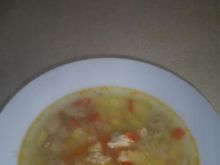 Łagodna drobiowa zupa gulaszowa