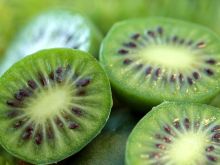 Mini kiwi - małe owoce o wielkiej mocy