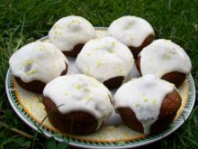Muffiny dyniowe z sosem waniliowo-cytrynowym