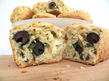 Muffiny słonecznikowe z oliwkami  