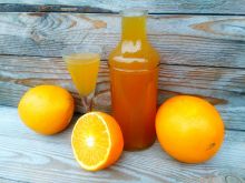 Nalewka pomarańczowo –rodzynkowa