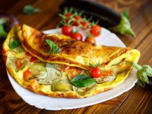 Jak przygotować omlet z warzywami?
