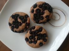 Pełnoziarniste muffiny z jagodami