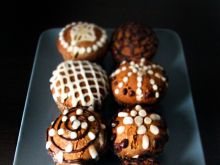 Piernikowe muffiny ze słodką niespodzianką