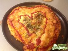 Pizza na Walentynki w kształce serca
