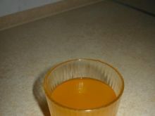 Pyszny sok marchewkowopomarańczowy