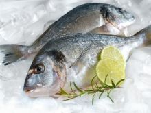 Ryby natarte sokiem z cytryny 