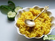Ryż z kurkumą :