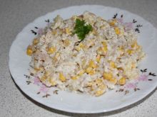 Sałatka ryżowa z majonezem 