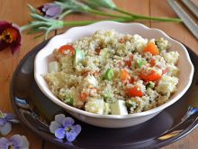Sałatka z kaszą quinoa 
