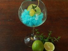 Drinki z blue curacao 