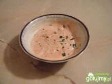 Sos jogurtowo-pomidorowy z jabłkami 