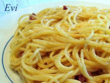 Spaghetti alla carbonara.