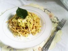 Spaghetti z brokułowym pesto