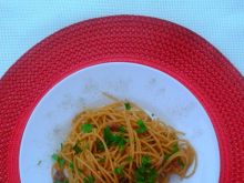 Spaghetti z bułką tartą i anchois