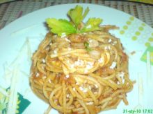 Spaghetti z krewetkami i serem owczym