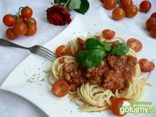 Spaghetti z sosem bolognese