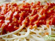 Spaghetti z sosem cytrynowo-pomidorowym