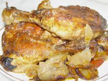 Udka kurczaka pieczone w piekarniku 
