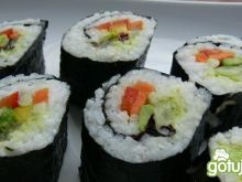 Wegańskie sushi na bogato
