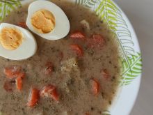Wegetariańska zupa à la barszcz biały na zakwasie